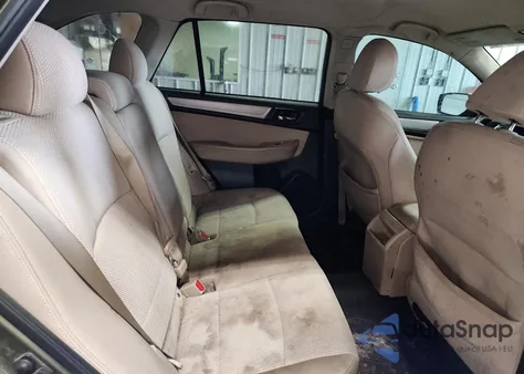 2015 Subaru Outback 2.5I Premium z USA, uszkodzony, nr VIN 4S4BSBFC9F3281640